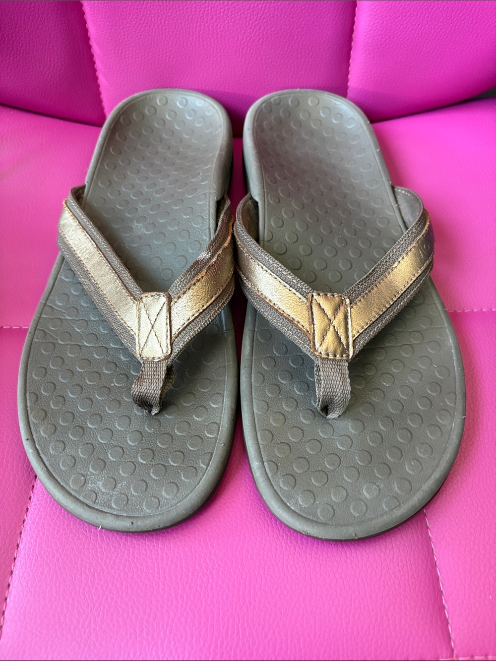 Vionic Tide II Sandals Bronze Size 8